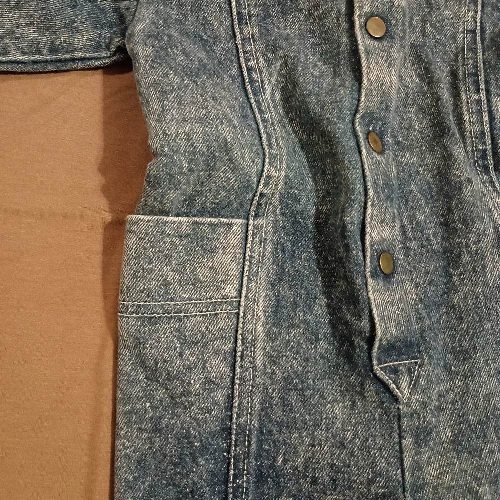 Vintage OshKosh B’gosh Acid Wash Denim Pocket Romper